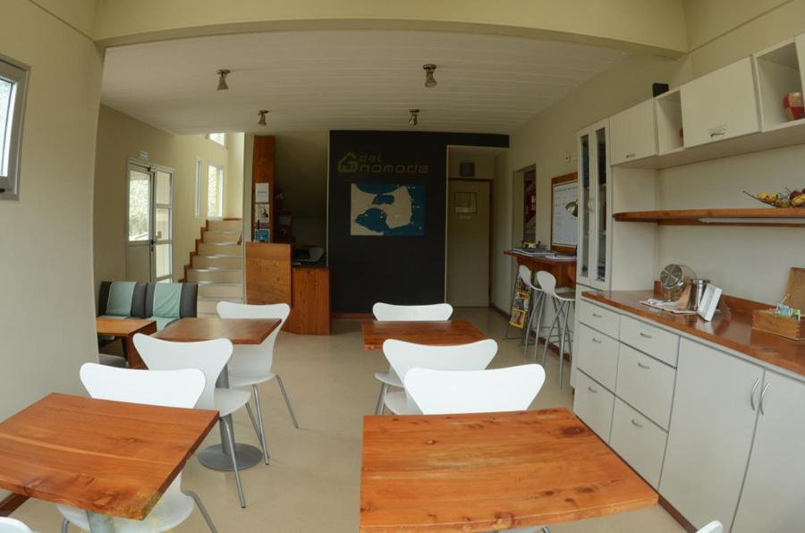Del Nomade Hosteria Ecologica Puerto Pirámides Eksteriør bilde